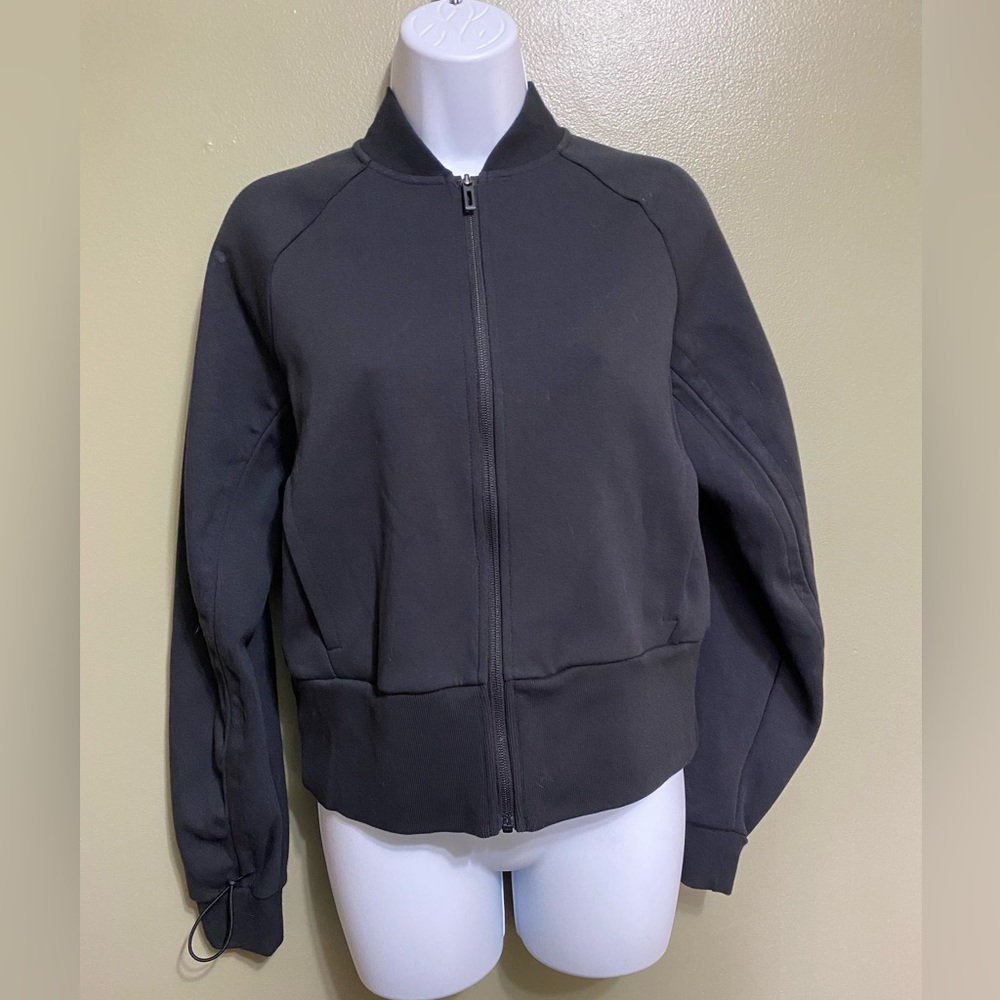 NWT Adidas Zip Up Sweatshirt Jacket, Size‎ XS